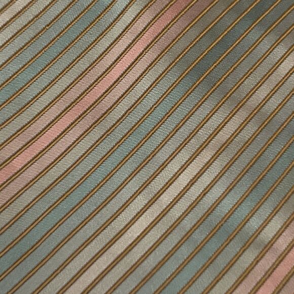 Earvin Magic Johnson Signature Blue Pink Hand Made 100% Silk Made In China - Picture 9 of 9